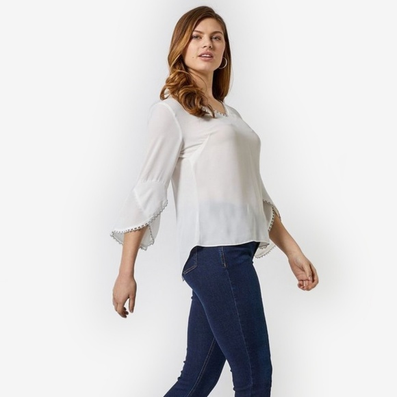 Dorothy Perkins Ivory Trim Sleeve V-Neck Top - Picture 1 of 7